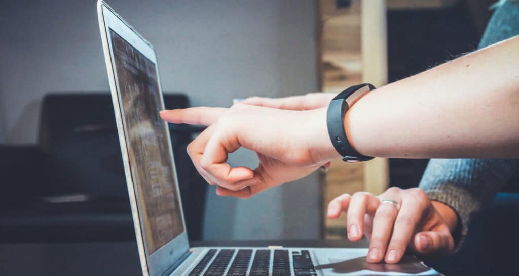 8 Weird Websites On The Internet You Should Know About