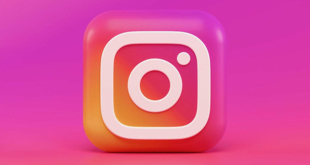 5 Best Instagram Caption Generator Apps for Android & iOS