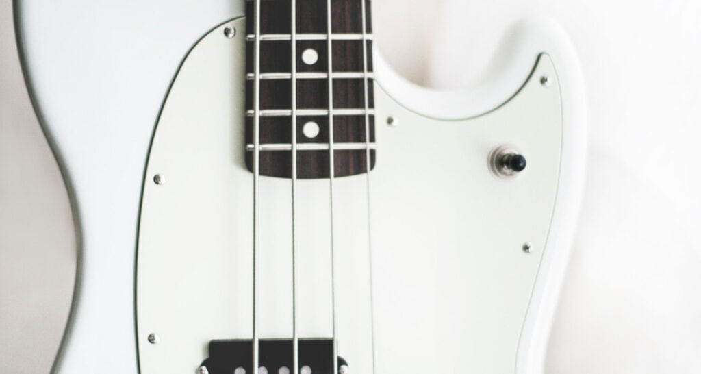 The 13 Best Guitar Apps For Android Users in 2024